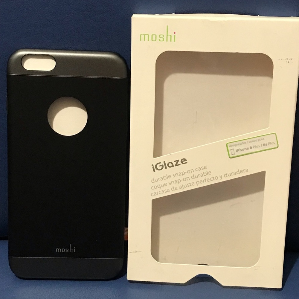 New Moshi iGlaze durable snap-on black case for iPhone 6 Plus or 6s Plus